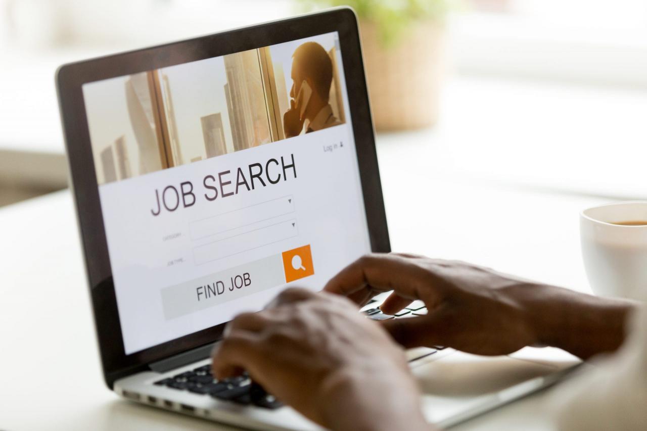 Finding an online job